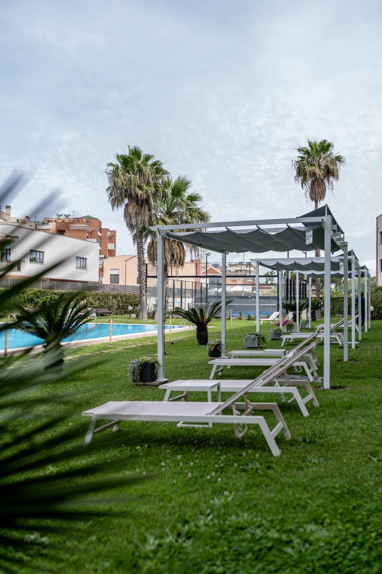 Mercure Leonardo Da Vinci Rome Airport Fiumicino Exterior photo